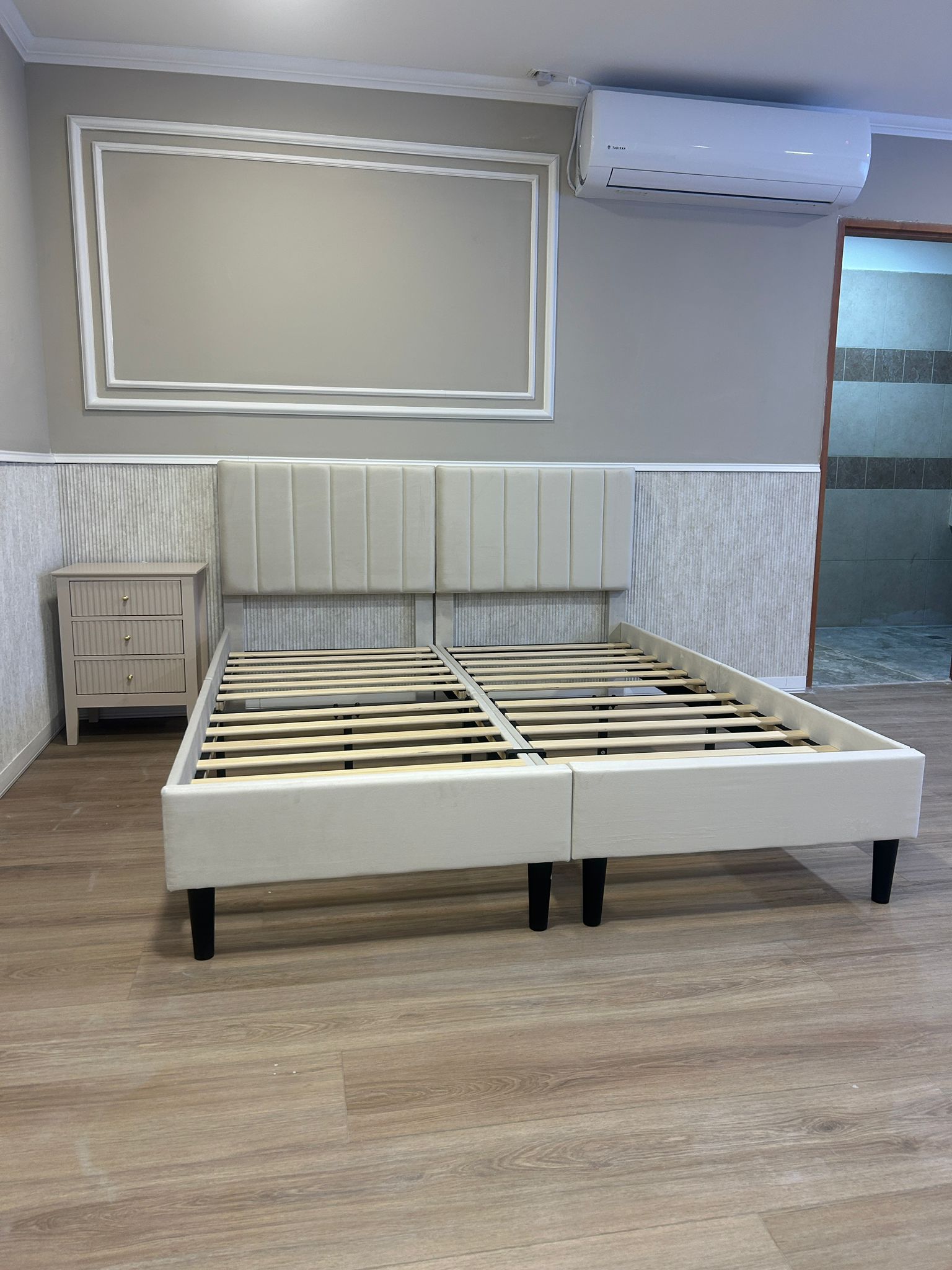 מיטה יהודית דגם: ארי פסים